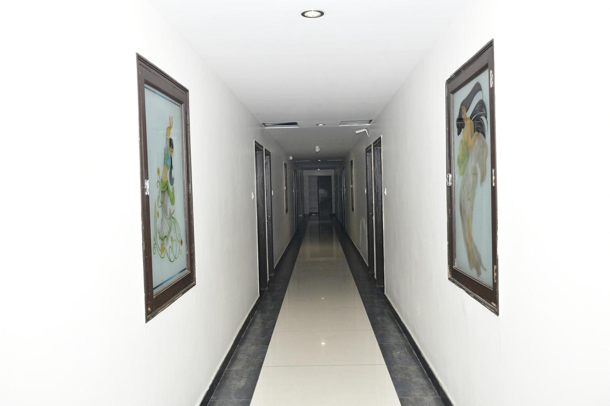 Nijaguna Resorts Chāmrājnagar Exteriér fotografie