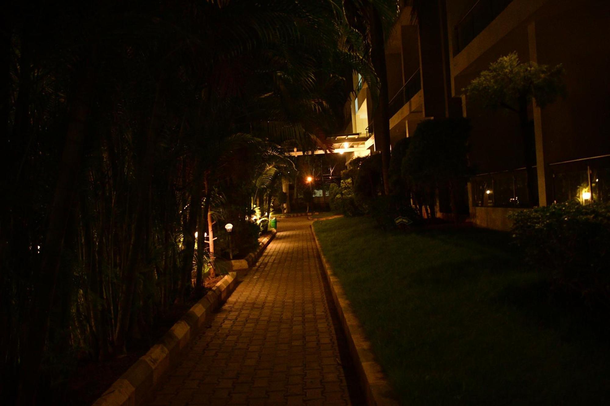 Nijaguna Resorts Chāmrājnagar Exteriér fotografie
