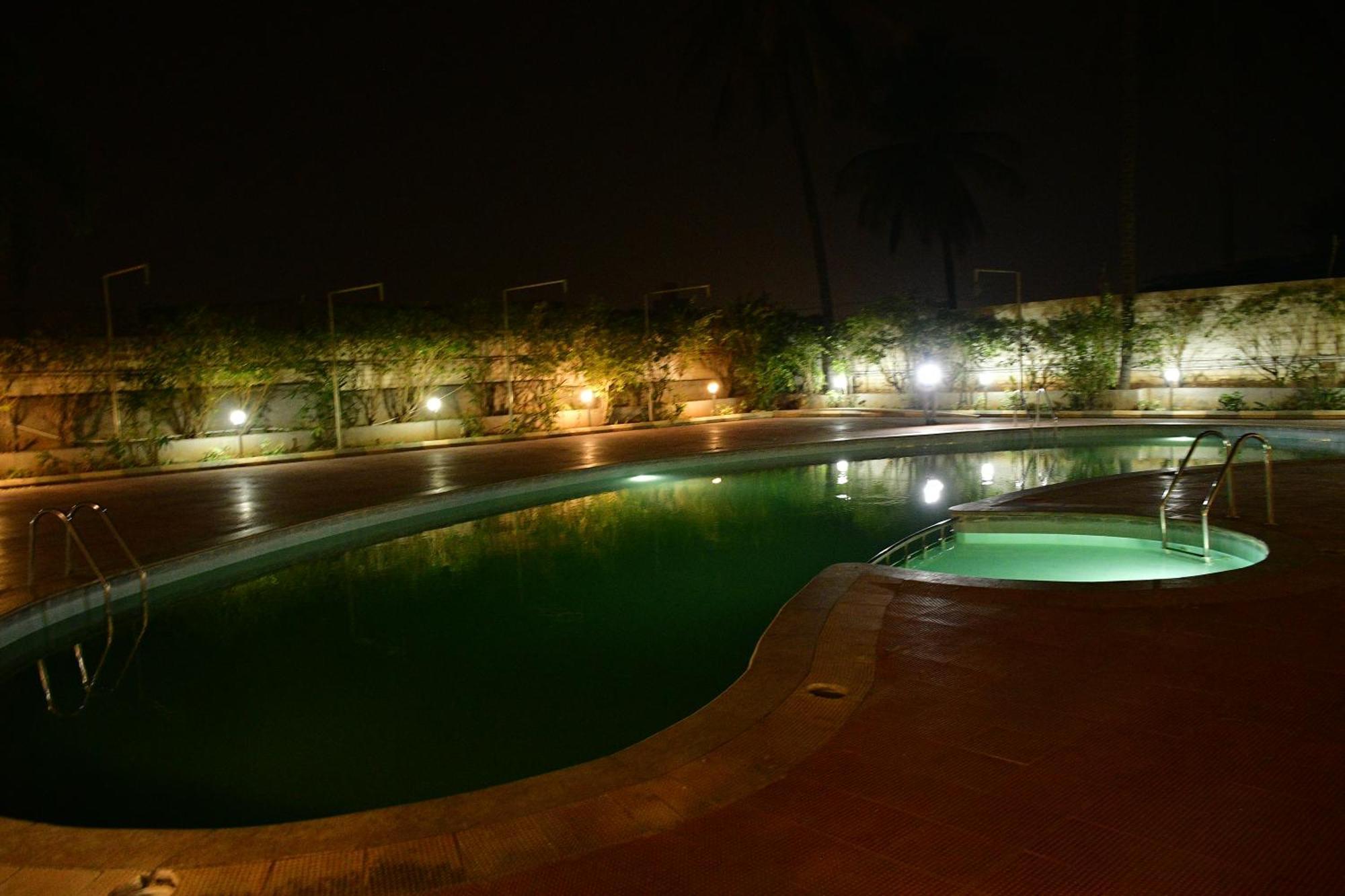 Nijaguna Resorts Chāmrājnagar Exteriér fotografie